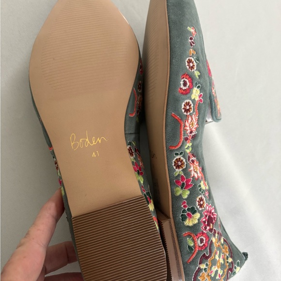 Boden NEW embroidered loafers NEW 41 (9.5)Beautiful flats for spring. Gorgeous - Picture 5 of 10